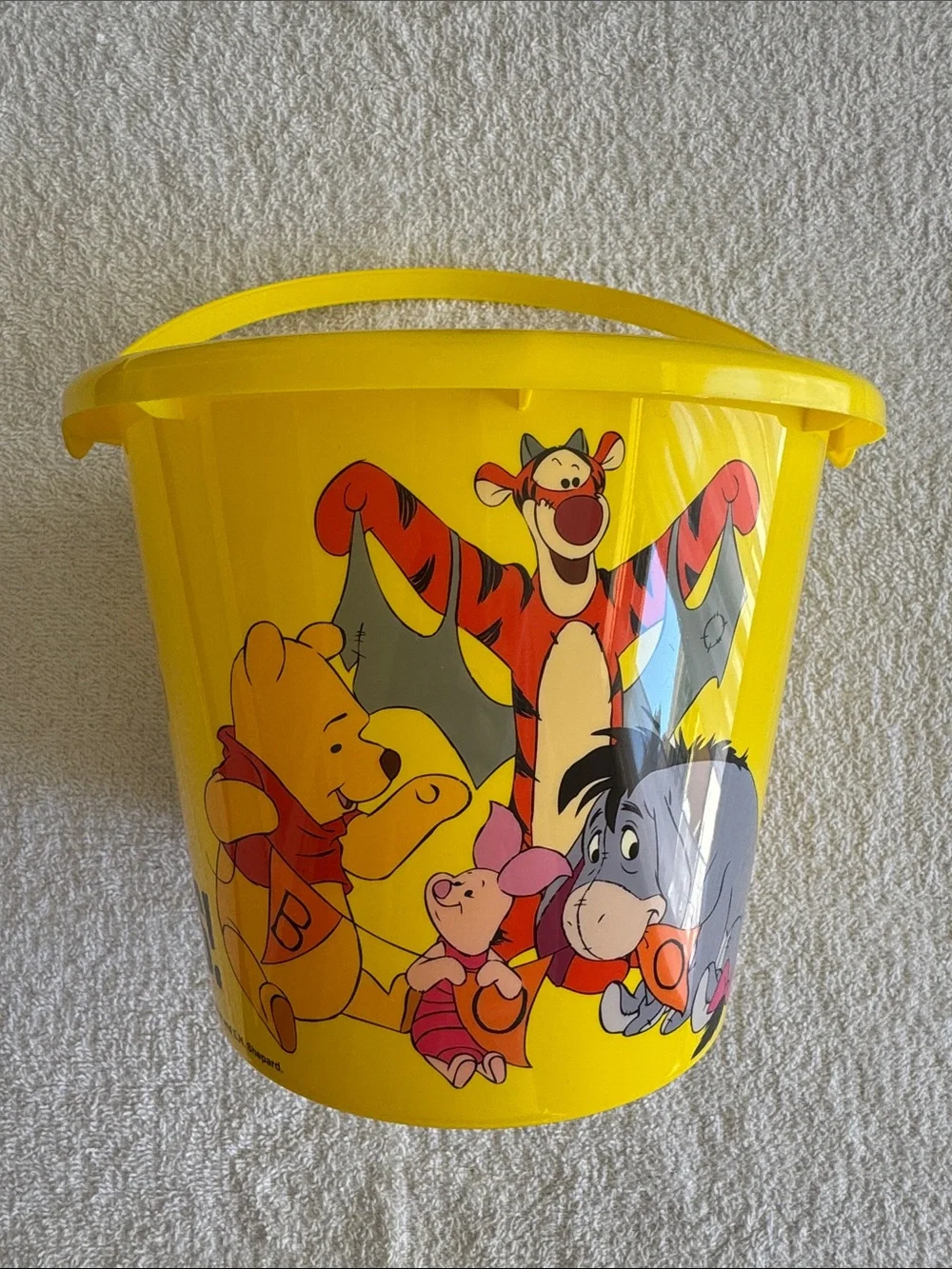 Disney Yellow Winnie the Pooh Halloween Candy Bucket with Tigger, Pooh & Friends